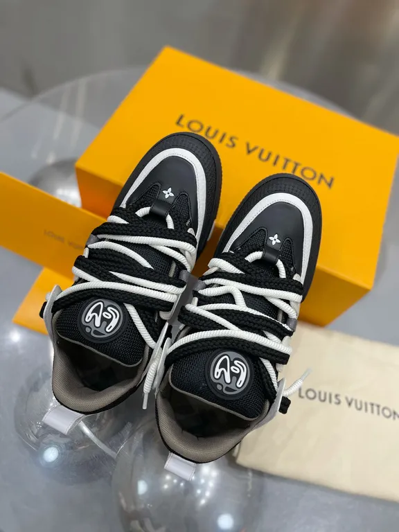 Louis Vuitton Shoe 